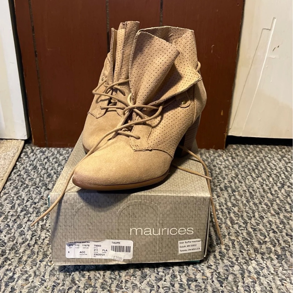 Lace up bootie